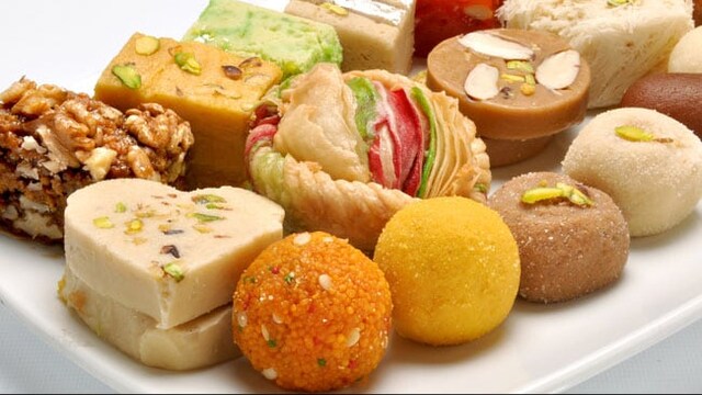 Avoid inflammatory foods to maintain hormonal balance