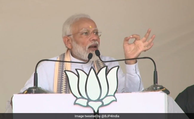 "Poll Battle Is Of BJP's <i>Karyashakti</i> vs Congress <i>Swarthshakti</i>": PM Modi