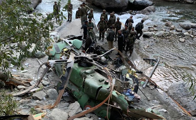 Army Chopper Force-Lands In J&K's Poonch, All Including Top General Safe