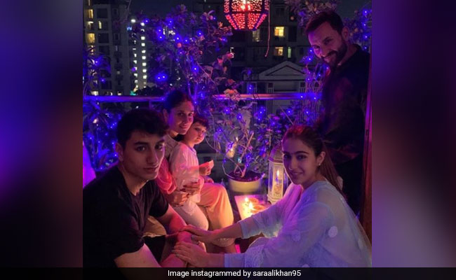 Diwali 2019: This Blockbuster Pic Of Kareena, Sara, Saif, Taimur And Ibrahim Is A Perfect Festive Treat