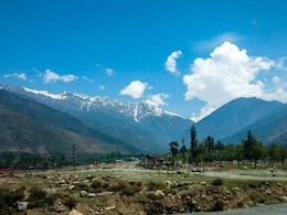 J&K's General Category With 70% Population Alleges Jobs Discrimination