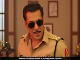 Dabangg 3 Trailer: सलमान खान की फिल्म 'दबंग 3' का दमदार ट्रेलर हुआ रिलीज, सोनाक्षी सिन्हा संग चुलबुल पांडे ने यूं मचाया धमाल Dabangg 3 Trailer: सलमान खान की फिल्म 'दबंग 3' का दमदार ट्रेलर हुआ रिलीज, सोनाक्षी सिन्हा संग चुलबुल पांडे ने यूं मचाया धमाल