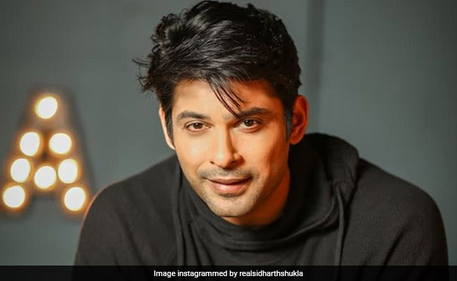 <i>Bigg Boss 13</i>: 'Siddharth Shukla Used To Touch Me Inappropriately,' Alleges Former Co-Star