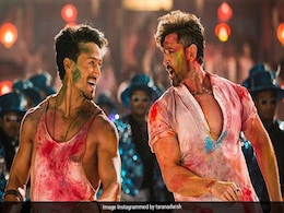 <I>War</i> Box Office Collection Day 19: Hrithik Roshan And Tiger Shroff's Film Tops 2019 Charts At Rs 301 Crore <I>War</i> Box Office Collection Day 19: Hrithik Roshan And Tiger Shroff's Film Tops 2019 Charts At Rs 301 Crore