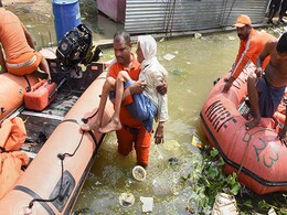 400 Dengue Cases, Floating Garbage As Patna Flood Nightmare Nears Day 9 400 Dengue Cases, Floating Garbage As Patna Flood Nightmare Nears Day 9