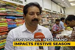 Economic Slowdown Impacting Business This Festive Season, Say Traders Economic Slowdown Impacting Business This Festive Season, Say Traders