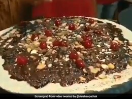 टमाटर की आइसक्रीम से लेकर आमरस डोसा तक, साल 2023 में वायरल हुए ये अजीबो-गरीब फूड कॉम्बिनेशन