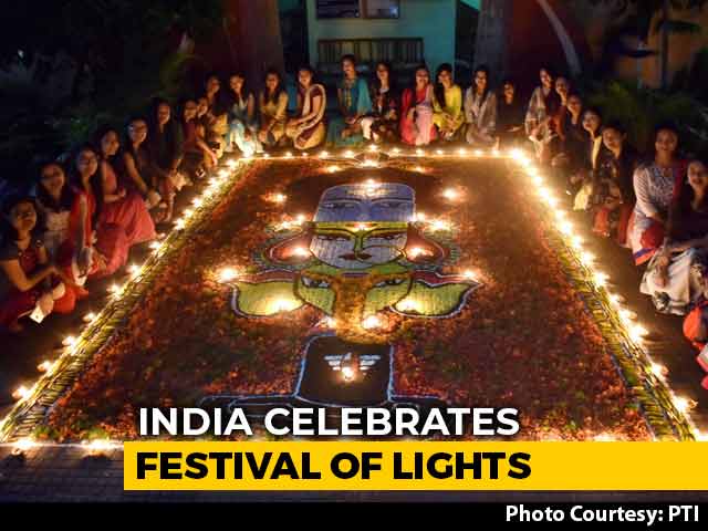 India Celebrates Festival Of Lights