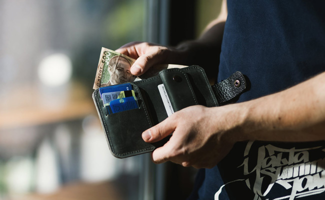 He Lost His Wallet. Then His Bank Account Began To Receive Money