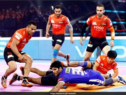 Pro Kabaddi League: हरियाणा स्टीलर्स को हराकर फाइनल में पहुंची यू-मुम्बा.. Pro Kabaddi League: हरियाणा स्टीलर्स को हराकर फाइनल में पहुंची यू-मुम्बा..