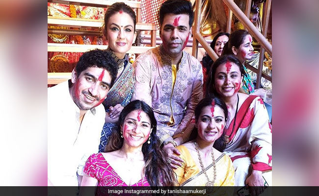 Durga Puja 2019: Kajol And Rani Mukerji's Sindoor Khela Pics Will Give You Festive Vibes