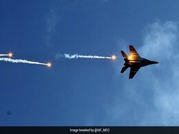 Gantantra ke Special 26: आसमान में दुश्मनों को परास्त करता है 'मिग-29' Gantantra ke Special 26: आसमान में दुश्मनों को परास्त करता है 'मिग-29'