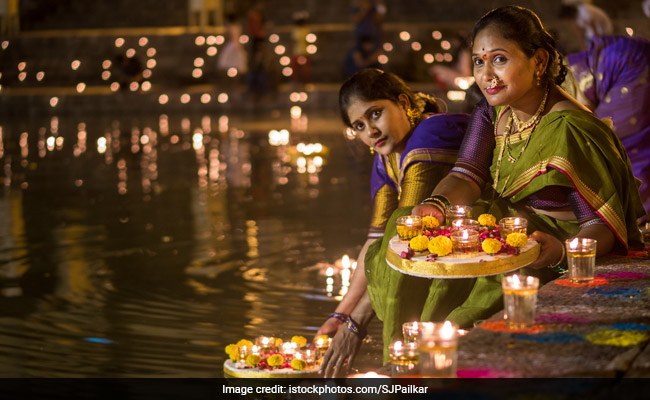 Happy Diwali 2019: How Diwali Lights Up The Lives Of Potters ...