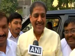 दुष्यंत चौटाला की शपथ से पहले तिहाड़ जेल से बाहर आए अजय चौटाला, दो सप्ताह की मिली है फरलो दुष्यंत चौटाला की शपथ से पहले तिहाड़ जेल से बाहर आए अजय चौटाला, दो सप्ताह की मिली है फरलो