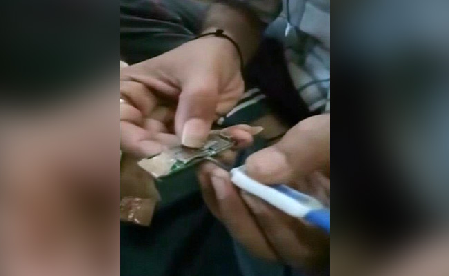 Prisoners At Jodhpur Jail Seen On Video Using Drugs, Mobiles