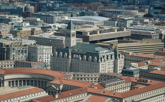 Trump Family Looking To Sell Rights To Its Washington Hotel: Report