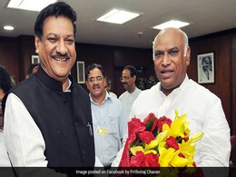 Maharashtra Polls: कांग्रेस ने घोषित की 52 उम्मीदवारों की दूसरी सूची, पृथ्वीराज चव्हाण कराड दक्षिण से लड़ेंगे चुनाव Maharashtra Polls: कांग्रेस ने घोषित की 52 उम्मीदवारों की दूसरी सूची, पृथ्वीराज चव्हाण कराड दक्षिण से लड़ेंगे चुनाव