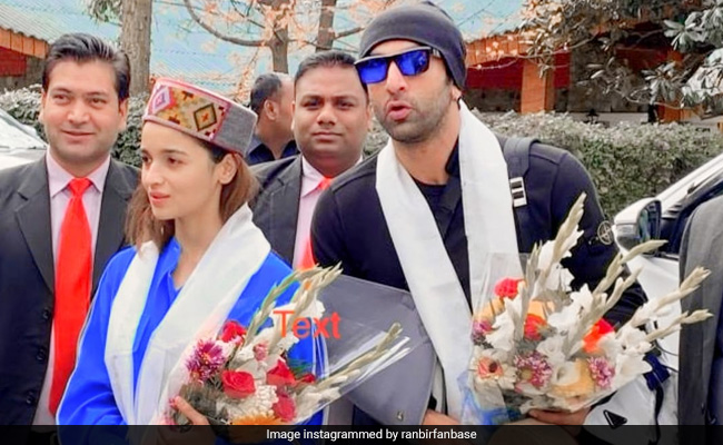 When In Manali: Alia Bhatt And Ranbir Kapoor Shoot For <i>Brahmastra</i> In The City. See Viral Pic