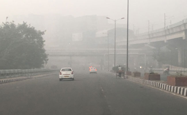 Delhi pollution: Severe pollution levels can affect your heart health as well