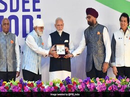 PM Modi In Bangkok Releases Coin Marking Birth Anniversary Of Guru Nanak PM Modi In Bangkok Releases Coin Marking Birth Anniversary Of Guru Nanak