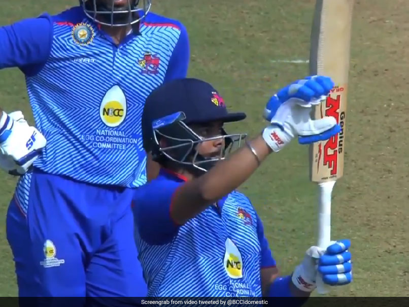 Syed Mushtaq Ali Trophy: Prithvi Shaw Trolled For "Over Confident Gesture" In Comeback Game. Watch