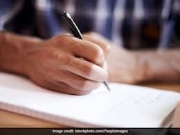 BPSC TRE 3.0:  जानें कितनी बार और बदलेगी बीपीएससी शिक्षक भर्ती तीसरे चरण की परीक्षा की डेट BPSC TRE 3.0:  जानें कितनी बार और बदलेगी बीपीएससी शिक्षक भर्ती तीसरे चरण की परीक्षा की डेट