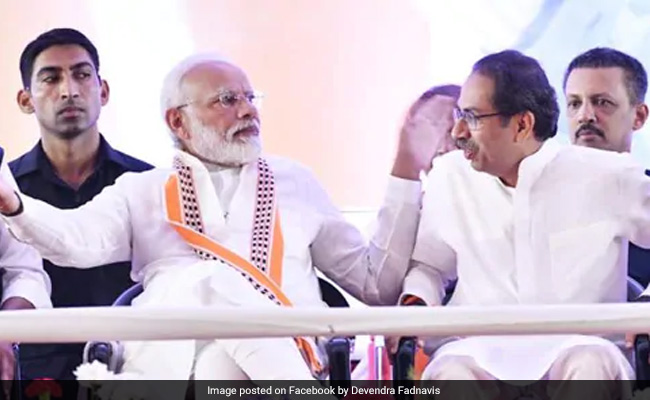 PM Modi Rings Up Maharashtra Chief Minister To Inquire About His Wife's Health