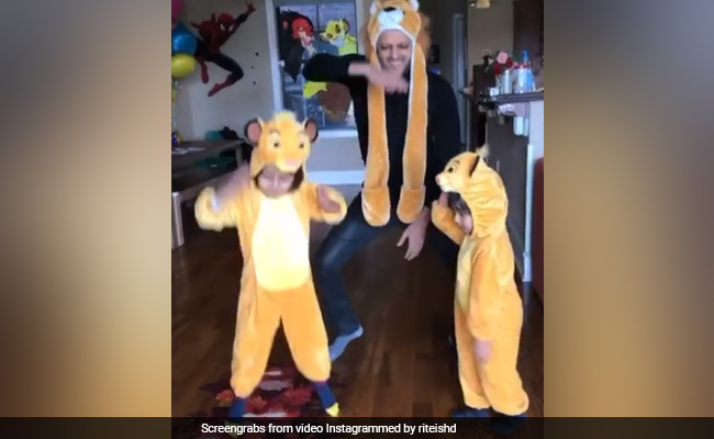 <I>Housefull 4</I>: Stop Everything. Riteish Deshmukh's Sons Riaan And Rahyl Take The <I>Bala</i> Challenge