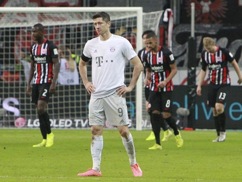 Eintracht Frankfurt vs Bayern Munich: Eintracht Frankfurt Thrash 10-Man Bayern Munich 5-1 In Bundesliga