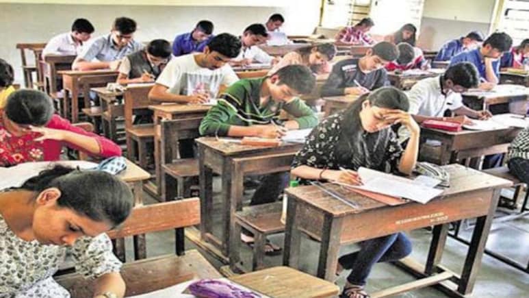 शिक्षकों को स्पेशल छुट्टी और दूसरे राज्यों से आने वालों को रहने की जगह, UP TET के लिए क्या हैं तैयारियां?