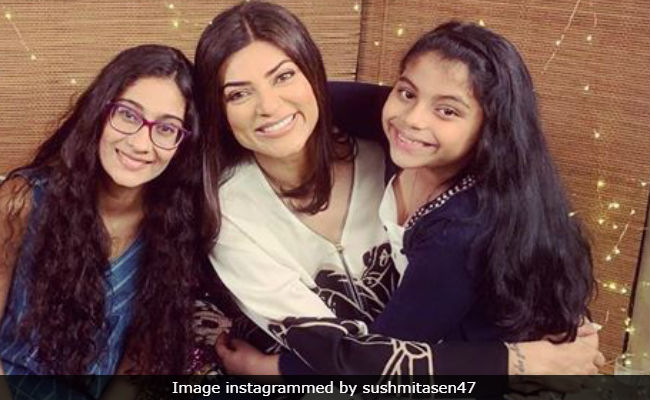 Sushmita Sen's Daughter Alisah's Essay On Adoption 'Had Her In Tears'