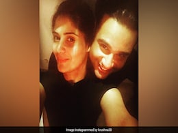 <I>Bigg Boss 13</I>: Aarti Singh, Having A Tough Time On The Show, Gets A Special Message From Brother Krushna Abhishek <I>Bigg Boss 13</I>: Aarti Singh, Having A Tough Time On The Show, Gets A Special Message From Brother Krushna Abhishek