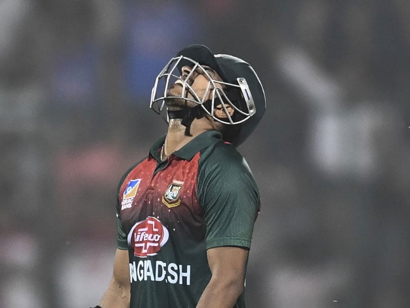Two Bangladesh Players Vomited During 1st T20I In New Delhi Due To Poor Playing Conditions: Report Two Bangladesh Players Vomited During 1st T20I In New Delhi Due To Poor Playing Conditions: Report