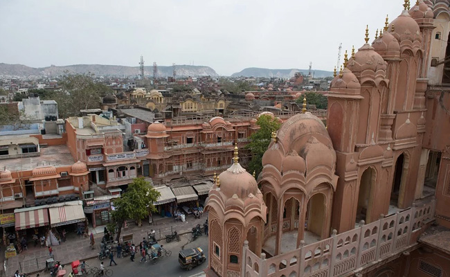 Maharashtra Congress MLAs Leave For Mumbai From Jaipur Resort