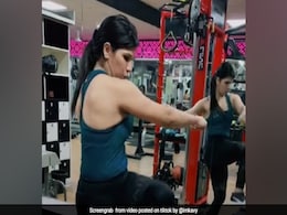 TikTok Viral Video: हर दिन सिर्फ 5 मिनट करें ये एक्सरसाइज़, मोटा पेट हो जाएगा Flat TikTok Viral Video: हर दिन सिर्फ 5 मिनट करें ये एक्सरसाइज़, मोटा पेट हो जाएगा Flat