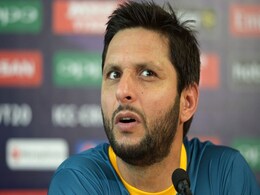 पाकिस्तान के तेज़ गेंदबाज़ नसीम शाह की उम्र पर मचे बवाल पर लोगों ने शाहिद अफरीदी को किया याद पाकिस्तान के तेज़ गेंदबाज़ नसीम शाह की उम्र पर मचे बवाल पर लोगों ने शाहिद अफरीदी को किया याद