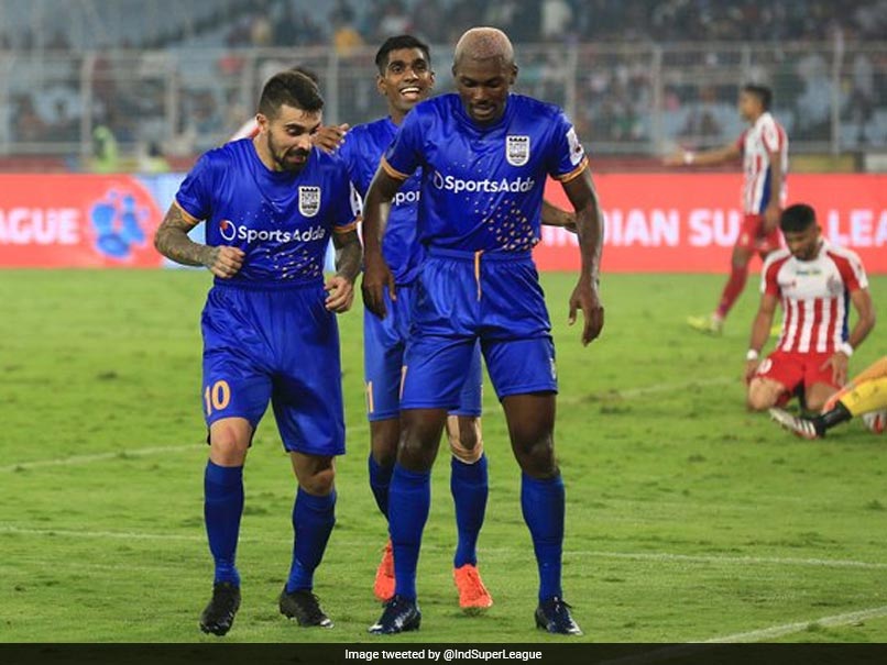 ISL: ATK, Mumbai City Play Out Thrilling 2-2 Draw ISL: ATK, Mumbai City Play Out Thrilling 2-2 Draw