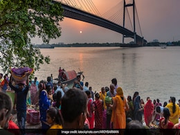 Chhath 2019: इस समय दें सूर्य भगवान को अर्घ्य, जानिए अपने शहर के सूर्य उगने और ढलने का टाइम Chhath 2019: इस समय दें सूर्य भगवान को अर्घ्य, जानिए अपने शहर के सूर्य उगने और ढलने का टाइम