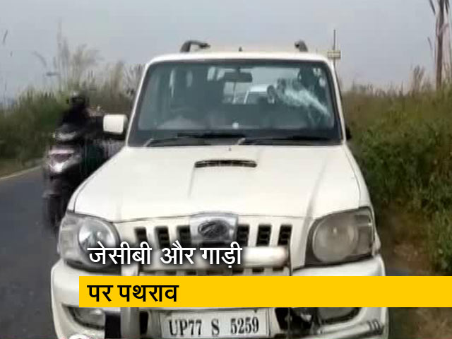 यूपी: उन्नाव में हजारों किसानों ने किया प्रदर्शन