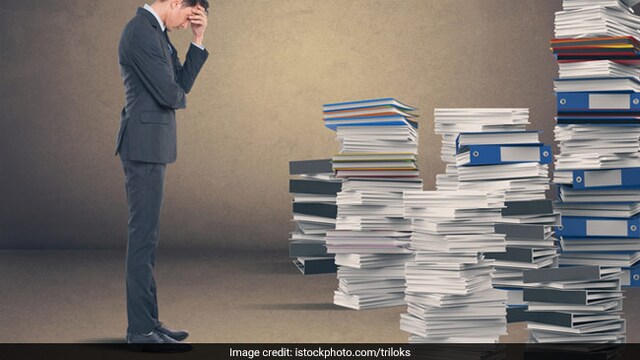 Too much stress can contribute to headache at work