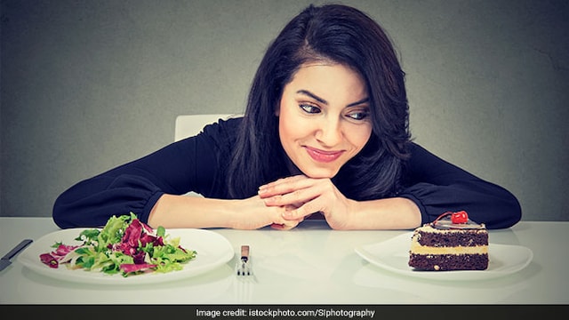 Inflammatory foods: Avoid refined carbs to keep inflammation low