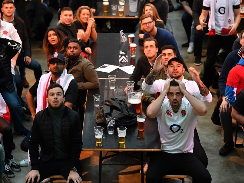 On Camera, England Rugby Fan Does A 1.5-km Naked Beach Run In Cape Town After Losing Bet