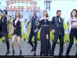 यो यो हनी सिंह का नया सॉन्ग 'ठुमका' हुआ रिलीज, जबरदस्त अंदाज में नजर आए एक्टर यो यो हनी सिंह का नया सॉन्ग 'ठुमका' हुआ रिलीज, जबरदस्त अंदाज में नजर आए एक्टर