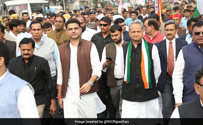 Rajastan Congress Protests Against Withdrawal Of SPG Cover Of Gandhis