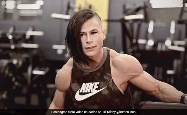 TikTok Top 5: लड़की ने बनाई ऐसी जबरदस्त बॉडी, एक्सरसाइज Video देखकर आप भी हो जाएंगे हैरान