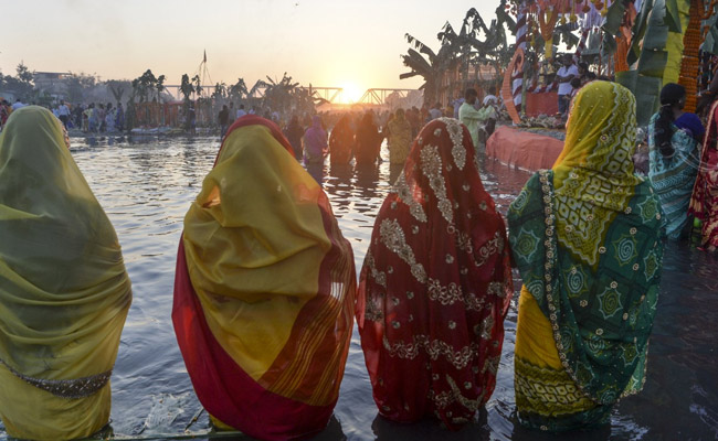 Delhi BJP Plans "Grand" Chhath Celebration Despite Covid Ban