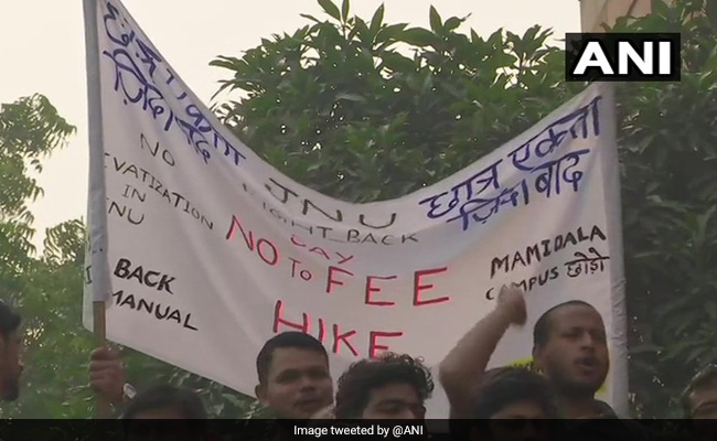 "Done With Compromise..." : JNU Students Union After Fee Hike Is 'Forced'