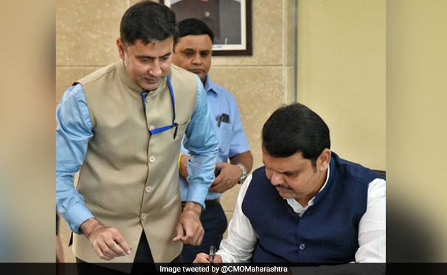 Devendra Fadnavis's First Signature Of New Term Was On This Cheque