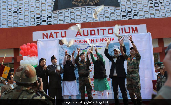 Indian Army Celebrates "Poonch Link Up Day"
