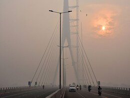 Delhi's Air Quality "Very Poor", People Advised To Stay Indoors Delhi's Air Quality "Very Poor", People Advised To Stay Indoors